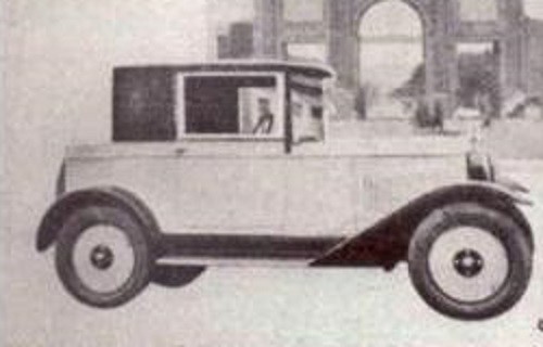 El primer automóvil de fabricación española fue militar